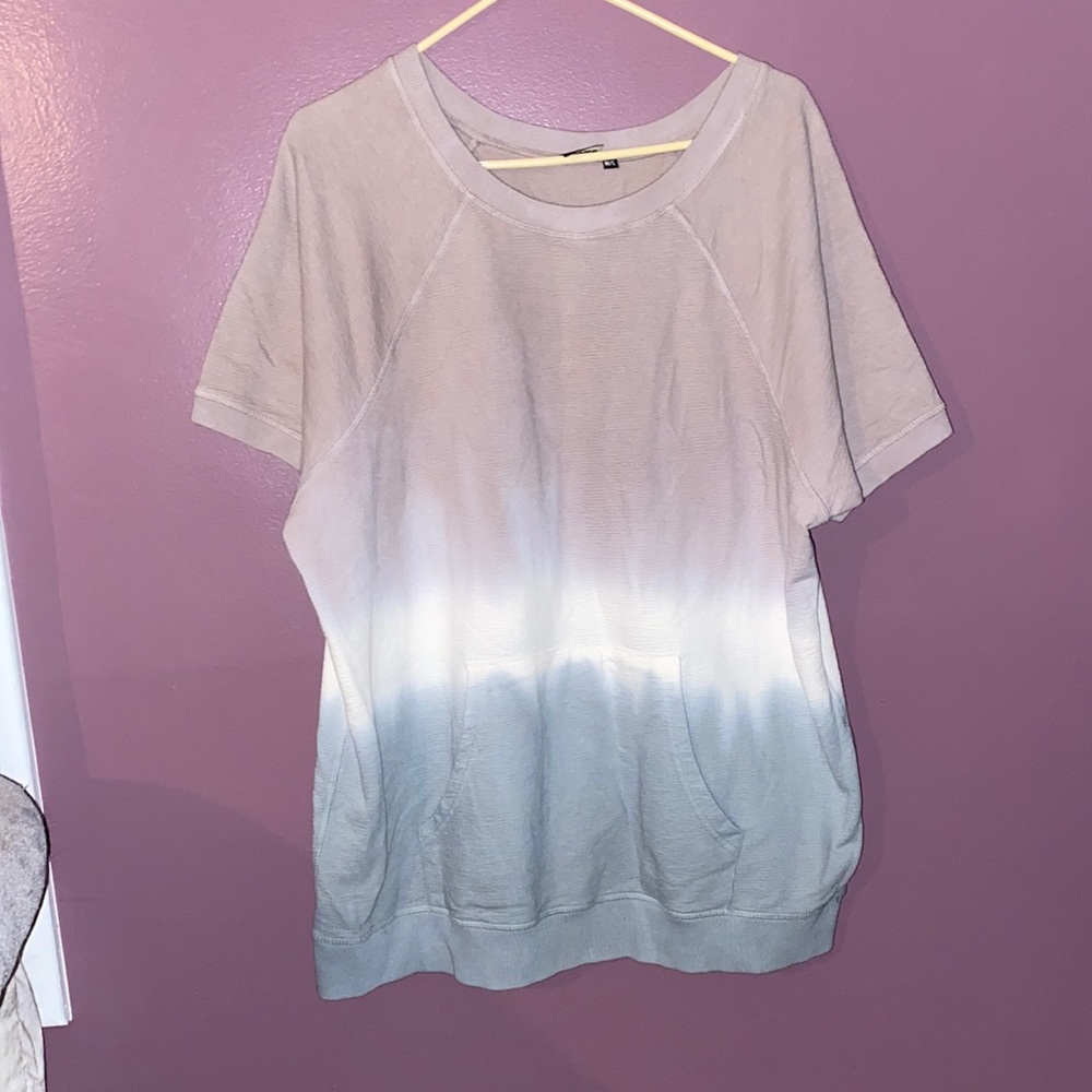 Mono B thick shirt.